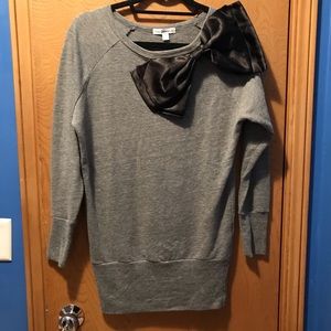 Free Generation Gray Tunic with Black Satin Bow